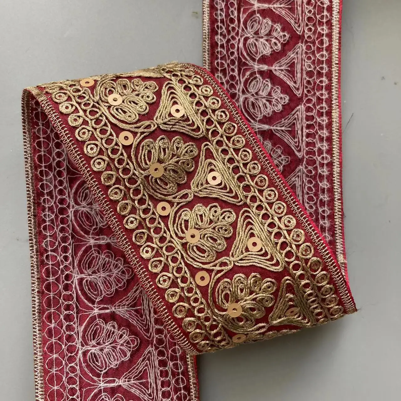 1 Yard Red Gold Thread Lace Fabric Trim Ethnic Style Clothing Sequins Embroidered For Curtain Shoes Jacquard Ribbon Accessories
