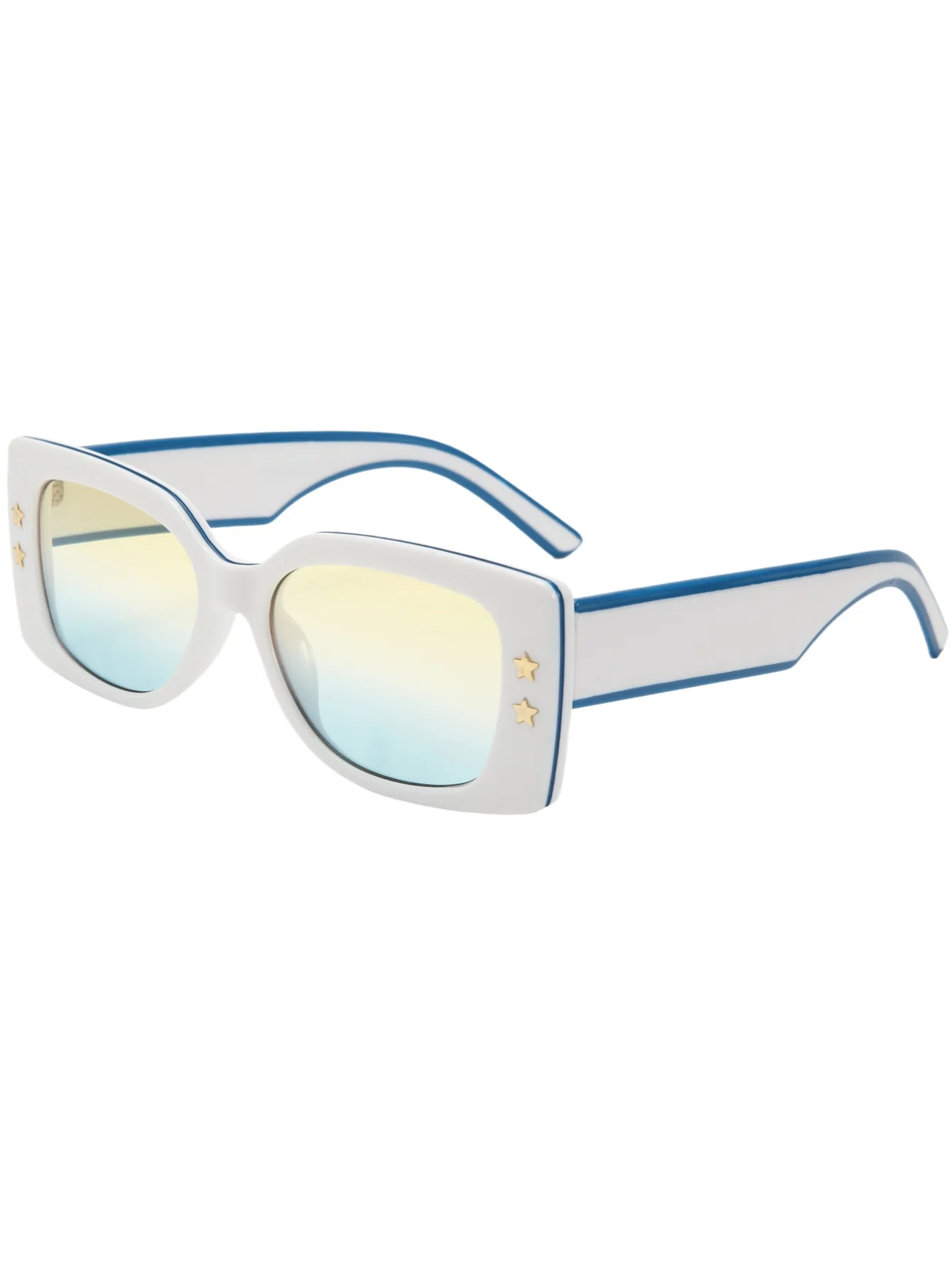 Goresan persegi membintangi tren kacamata hitam baru dengan kacamata fashion