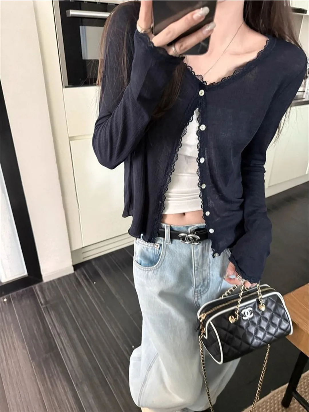 Light Blue Lace Splice Knitted Long Sleeve Women's Top Summer Design Sense Cardigan Sun Protection Outerwear V-neck Button