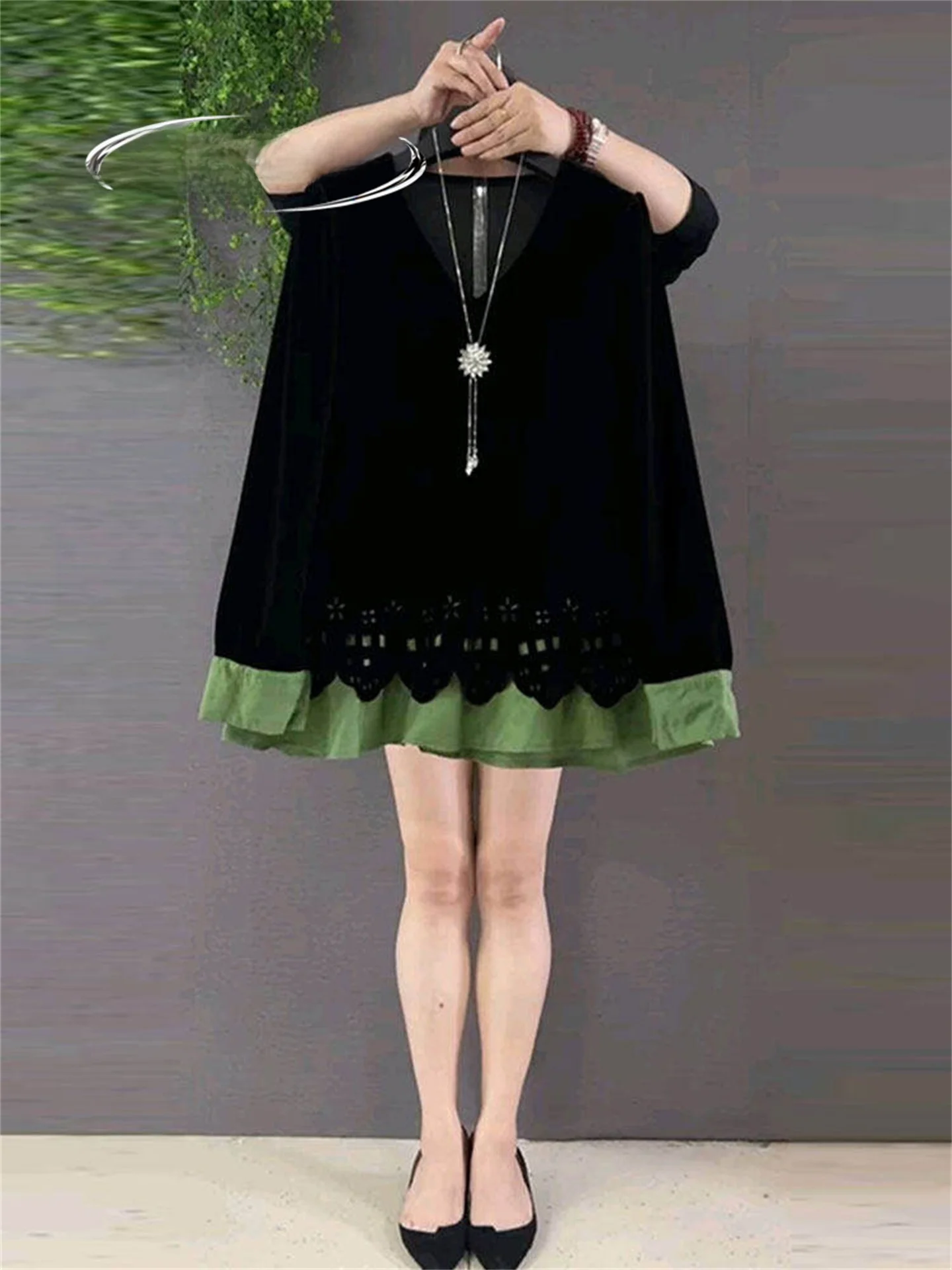 

Элегантная женская блузка из бархата с V-образным вырезом, новинка весенней коллекции, большие размеры, модный облегающий топ, повседневная деловая блузка для женщин.