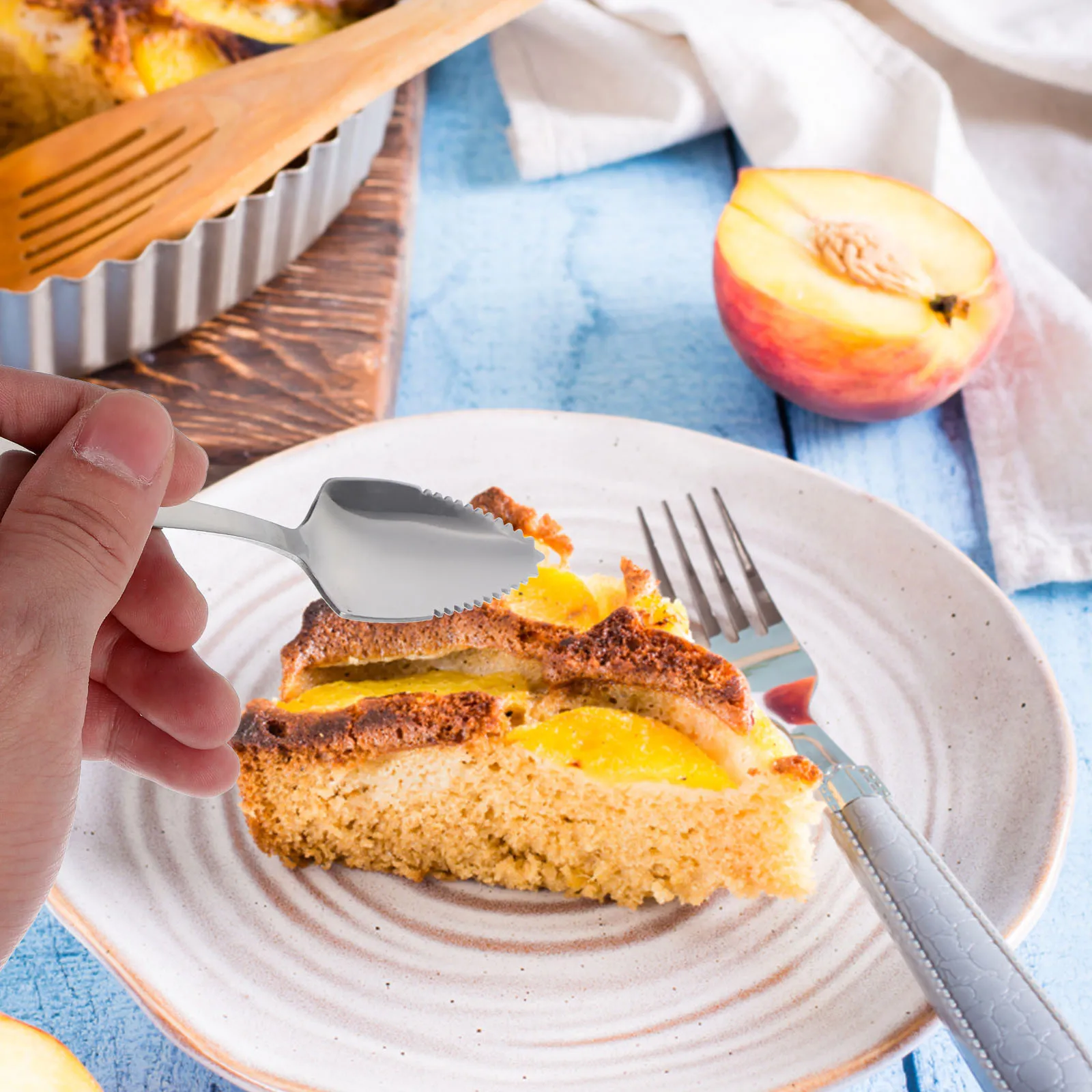 

2Pcs Fruit Spoons Stainless Steel Serrated Edge Long Handle Mirror Polished Non-Slip Comfortable Grip for Grapefruit Dessert