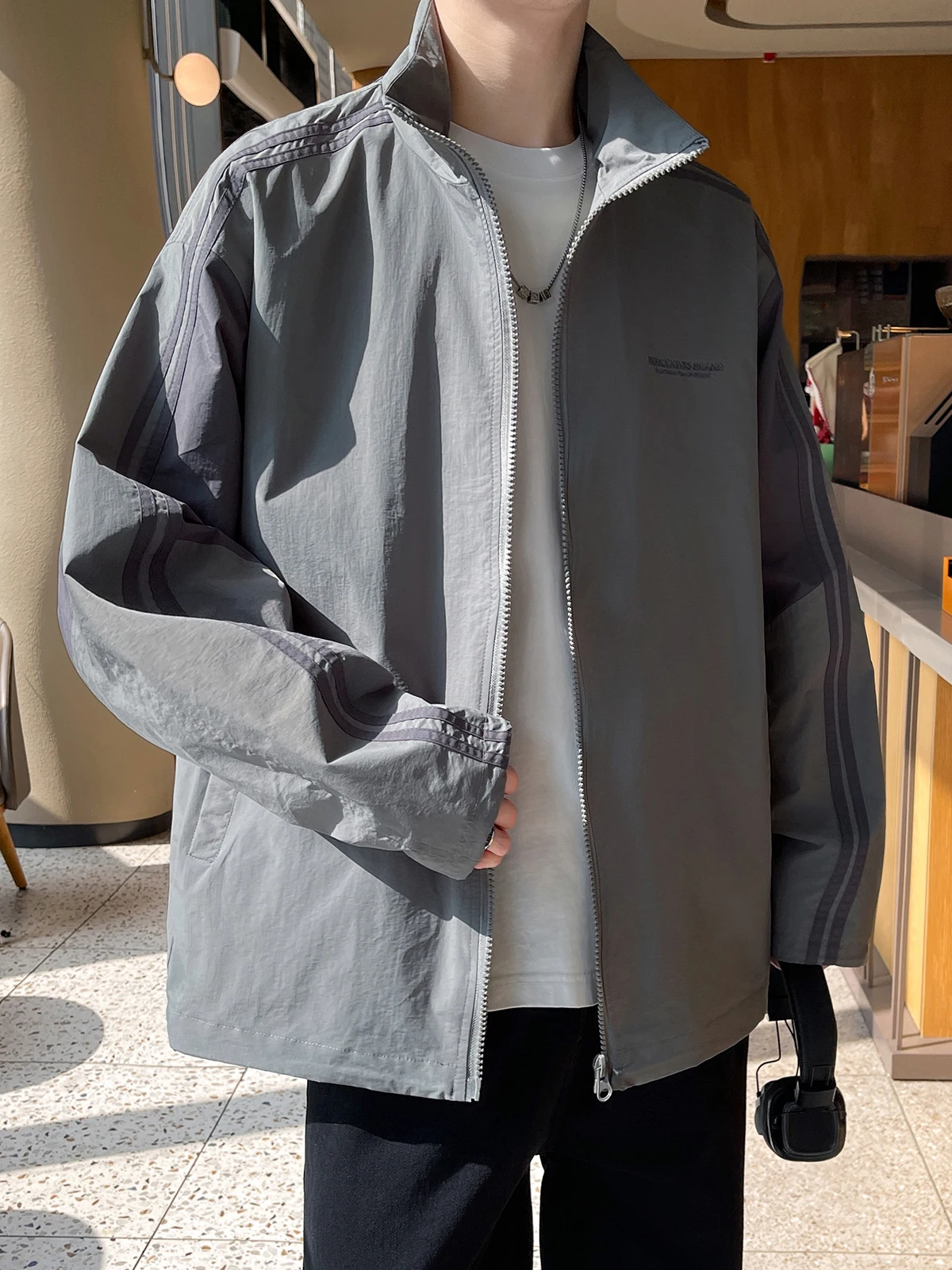 

Новинка 2025, мужская весенне-осенняя модная верхняя одежда Jaet Cleanfit American Sle Youth Faionable, длинная застежка-молния в полоску...