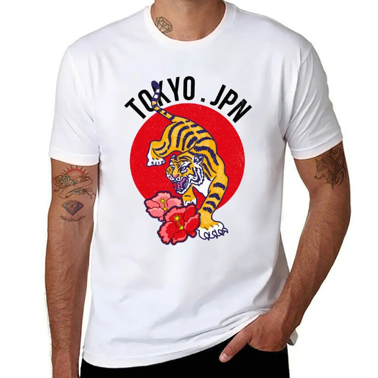 

Tokyo, Japan, Tiger and hibiscus drawing. Japanese culture art. T-Shirt man t shirt heavy cotton anime t shirts oversize T-Shirt
