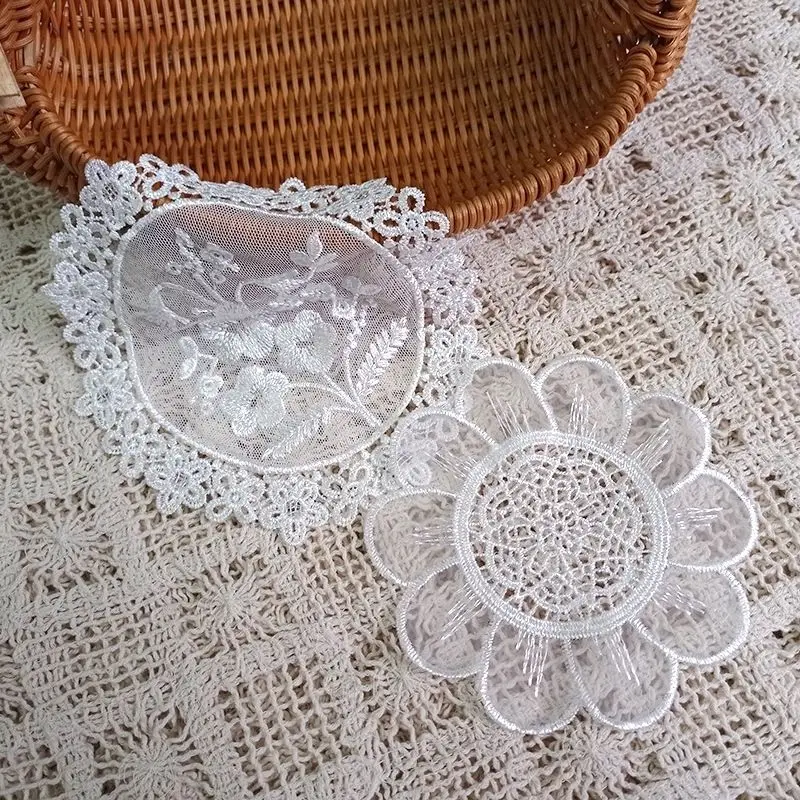 4PCS European Style White Sun Flower Lace Round Embroidery Placemat Vase Pad Coaster Round Handkerchief