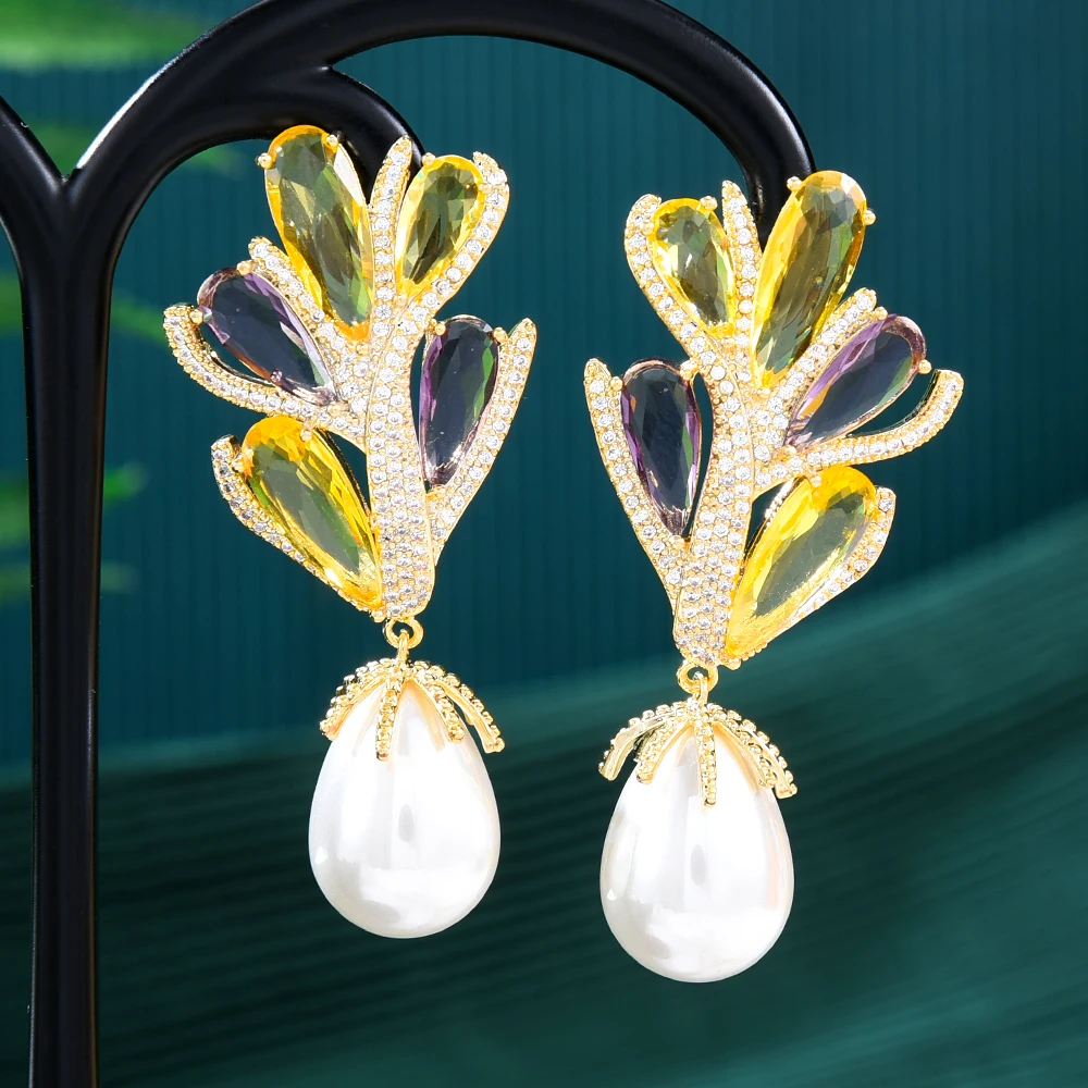 Soramoore New Luxury Green Yellow Pearl Dangle Earrings for Women Bridal Fashion Full Cubic Zirconia Super Bridal Jewelry Gift