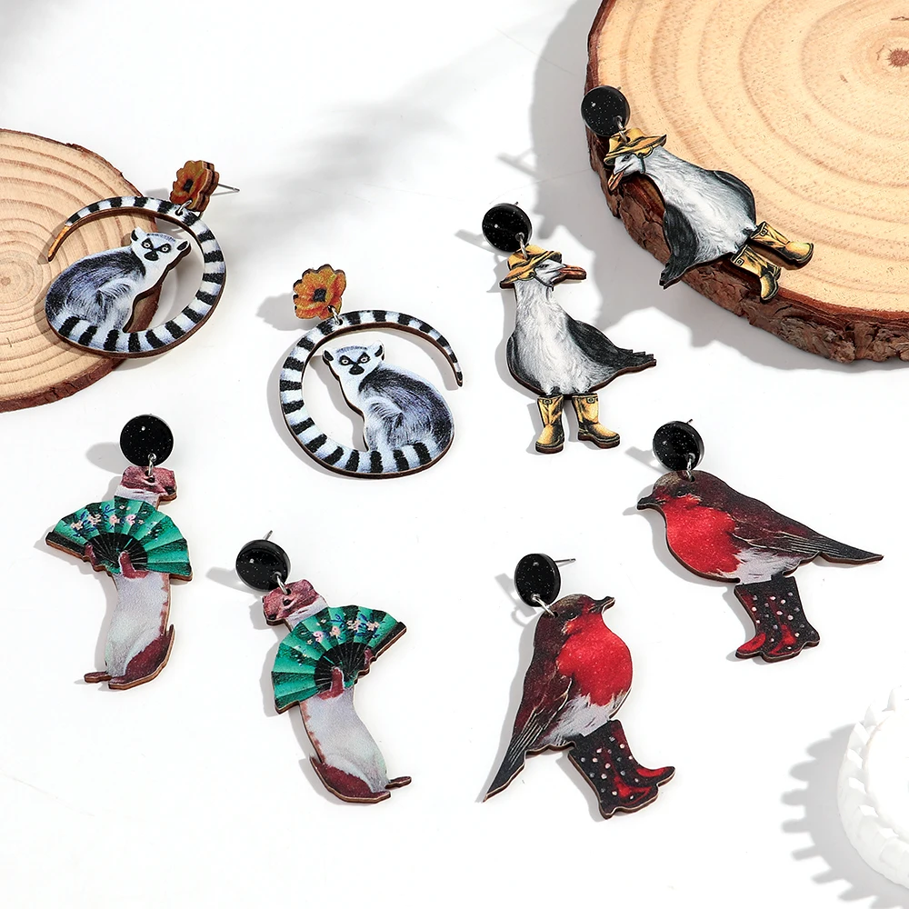 New Lovely Magpie Cowboy Duck Wooden Earrings for Women Cute Cartooon Birds Monkey Animals Drop Earring Funny Jewelry Gifts