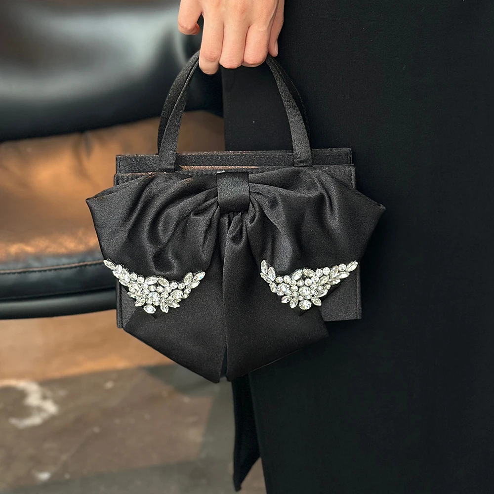Eleganckie torebki damskie typu knot diamonds, satynowe torebki wieczorowe, kryształowe torebki z cyrkoniami na imprezę, ślub, kopertówki, torebki na ramię dla pań.