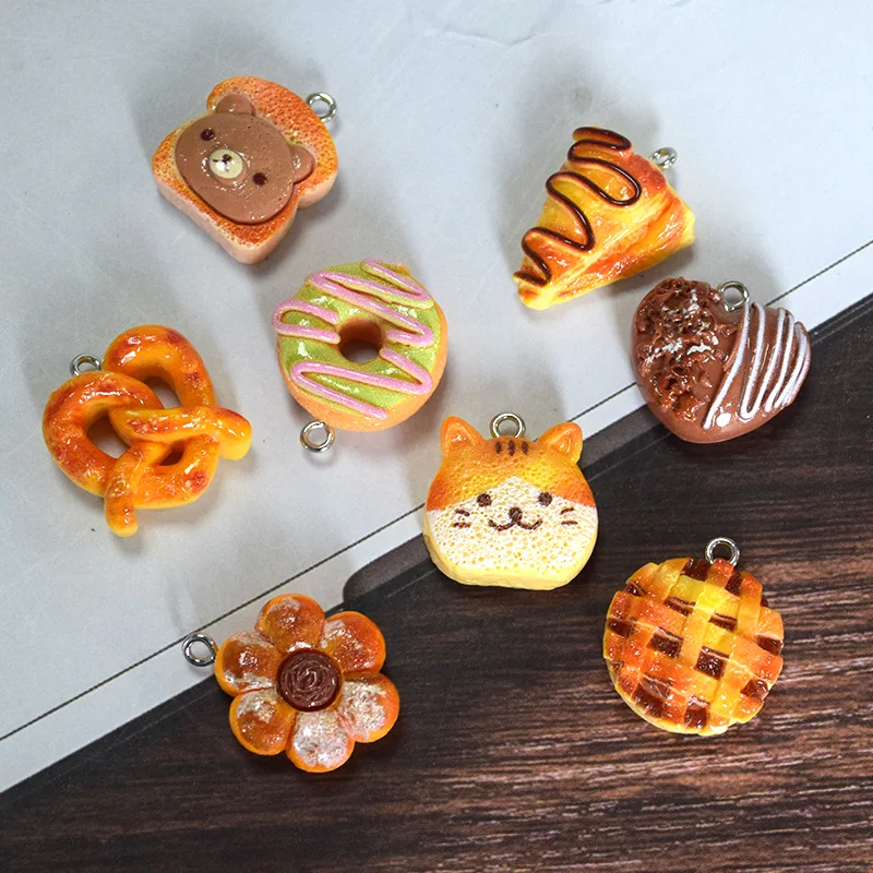 SW45 10Pcs  Kawaii Animal Shape Donut Bread Resin Charms Chocolate Heart Candy Pendant forFashionable Trendy Diy Jewelry Make