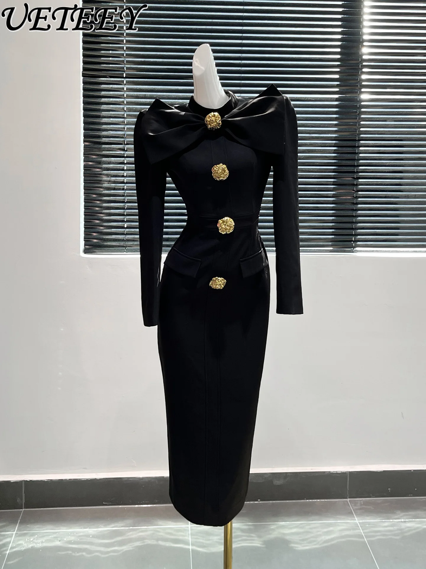 French Retro High-End Design Long Sleeve Bow Dress for Women 2024 Early Spring New Elegant Black Slimming Sheath Dresses