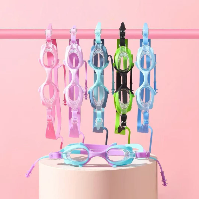 

Новые универсальные очки для плавания для мальчиков и девочек, детские универсальные очки, водонепроницаемые и противотуманные очки высокой четкости.