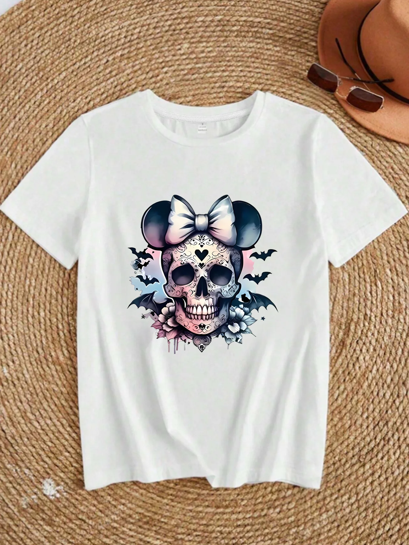 

Skull with bow Plus size women's round neck short sleeve T-shirt with elastic half sleeves and trendy prints