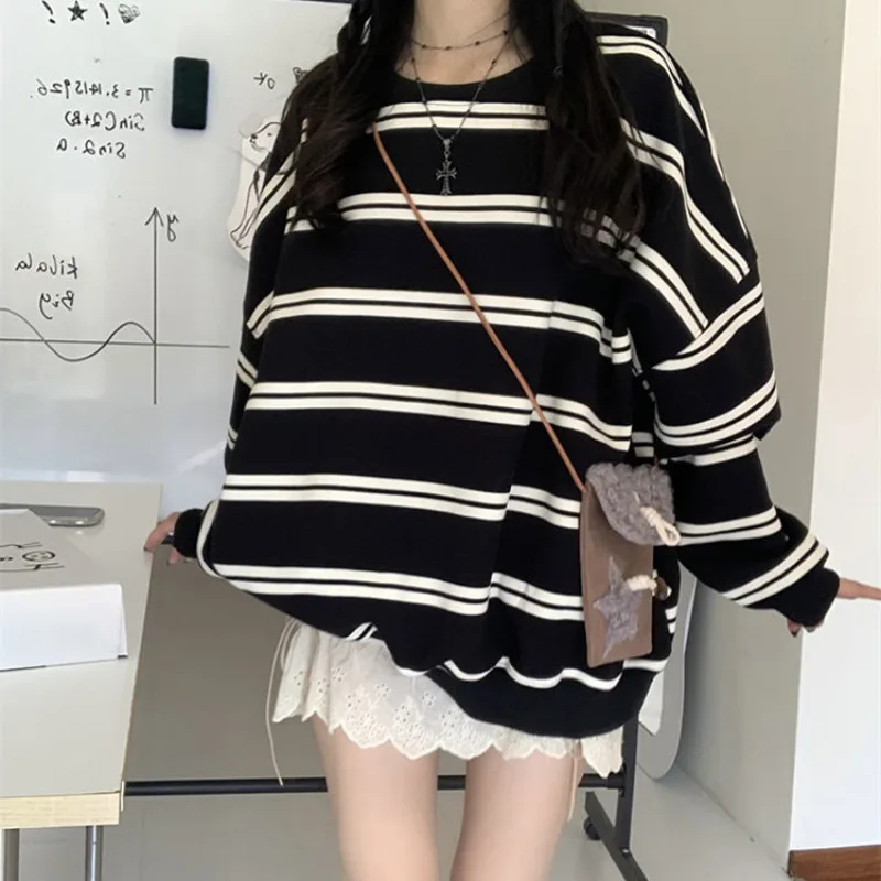 

Harajuku Fleece Striped Crewneck Sweatshirts Women Korean Fashion Vintage Oversized Hoodies Female Winter Pullover Tops