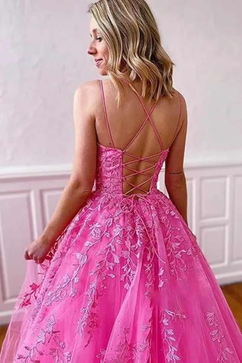 Tulle Spaghetti Straps Prom Dresses Long Lace Appliques Ball Gowns for Women