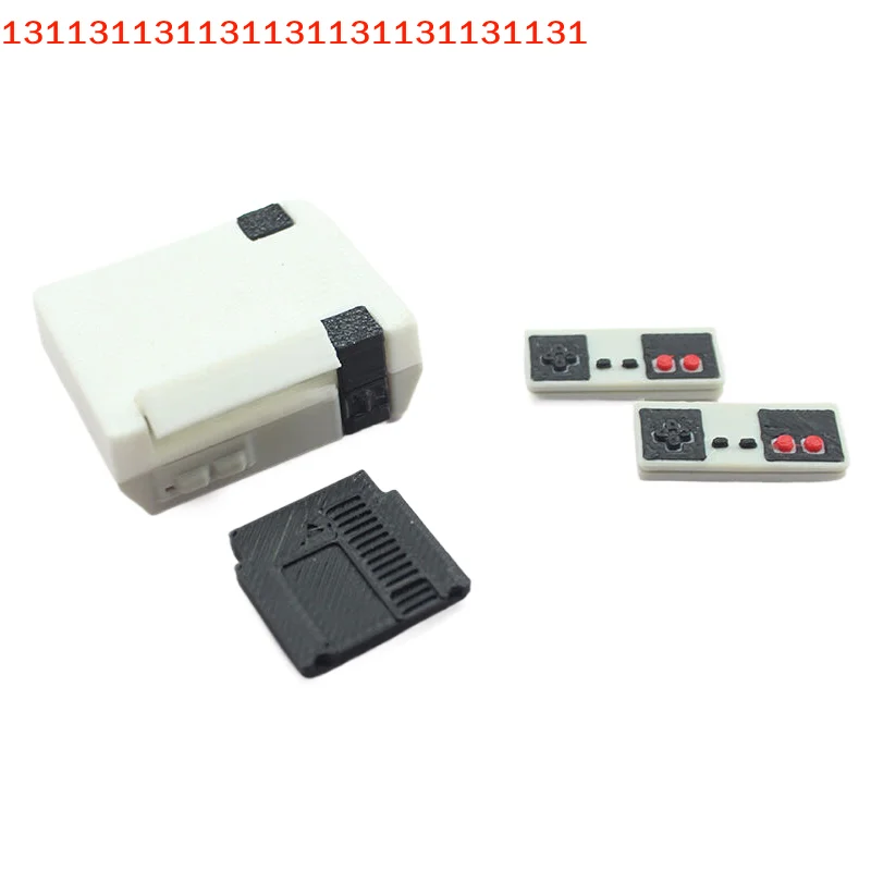 Symulacja gamepada Bezprzewodowy kontroler do gier Akcesoria do dekoracji domku dla lalek Domek dla lalek Host + Karta do gry + 2 kontrolery Mini zabawki Model