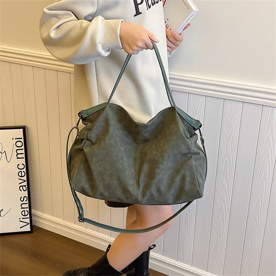 New Suede Handbags Totes Casual Trave Handbags Totes Large Size Shopping Bags Punk Style Shoulder Bags Shopping Bag for Women