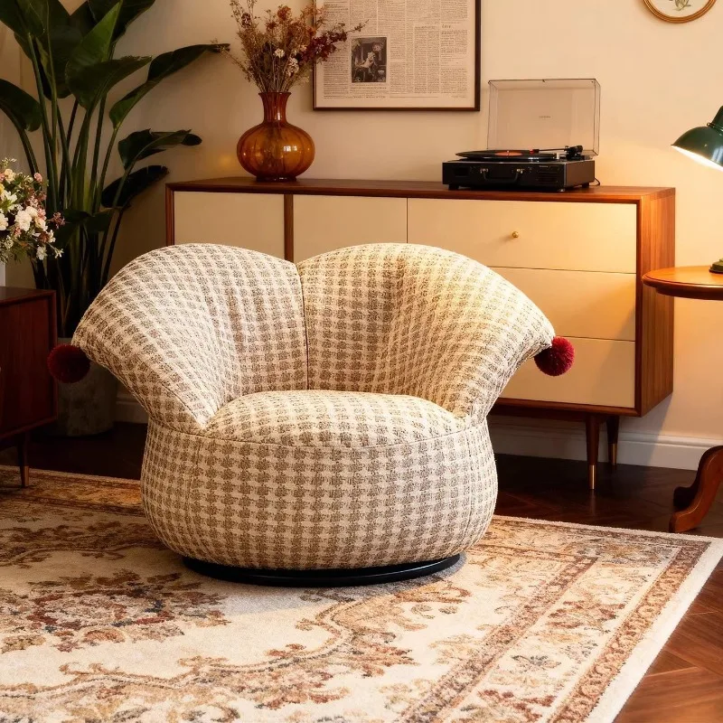

Light luxury, lazy sofa single French cream style living room balcony design casual fabric rotating sofa chair