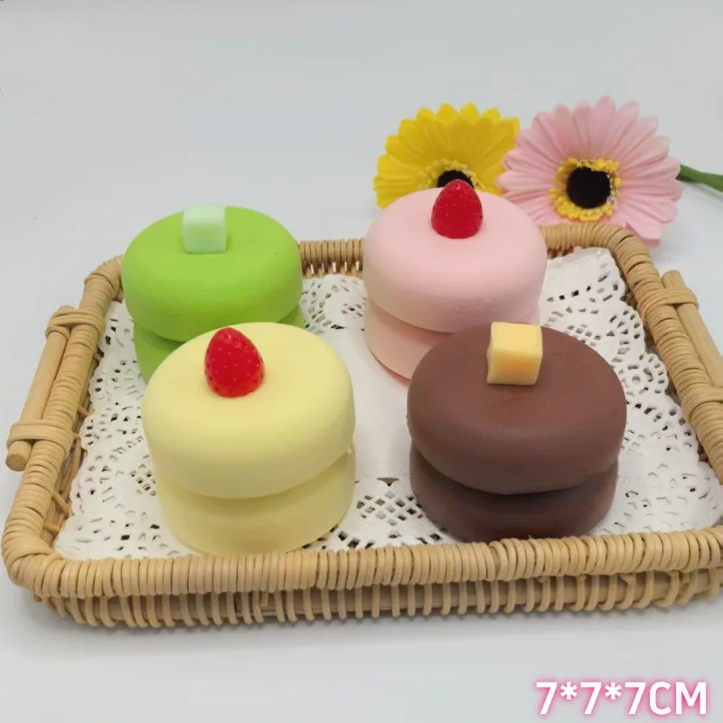 Simulation Food And Play Cake PU Slow Rebound Toys Funny Wet Soft Feeling Simulation Macaron Cake Squeeze Stress Relief Toys