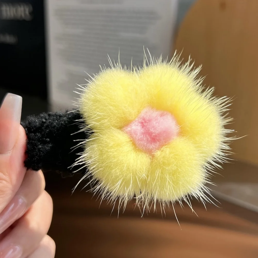 Mink Hair Small Flower Hair Clip Cute Plush Instagram Hair Korean Temperment Fur BB Card Edge Hair Accessories