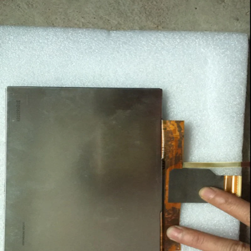 Schermo LCD TFT da 8 pollici con touch Screen LMS800KF04