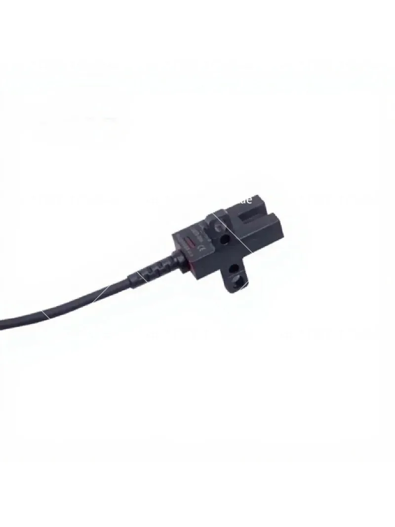 2pcs U-type Photoelectric Slot Sensor PNP NPN Slot Type Optical Switch Limit Position Detection Module