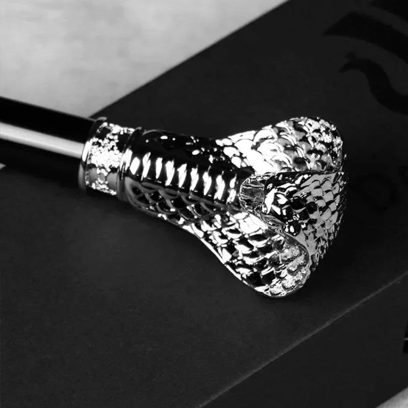 Creative Stainless Steel Umbrella Handle Retro Animal Head Long Handle Large Umbrellas Rainproof Waterproof Windproof Household view 2