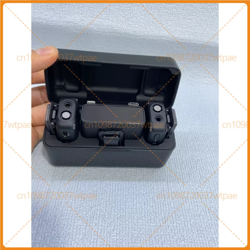 For Used DJI Mic 1 Wireless Microphone 1 Receiver+2 Transmitters Charging Case Working Well No Cable