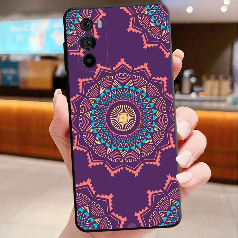 

Phone Case For Motorola Edge 50 40 Pro 60 50 40 30 Ultra Neo Fusion Moto G85 G72 G53 G54 G84 G13 G32 Mandala flower totem Art