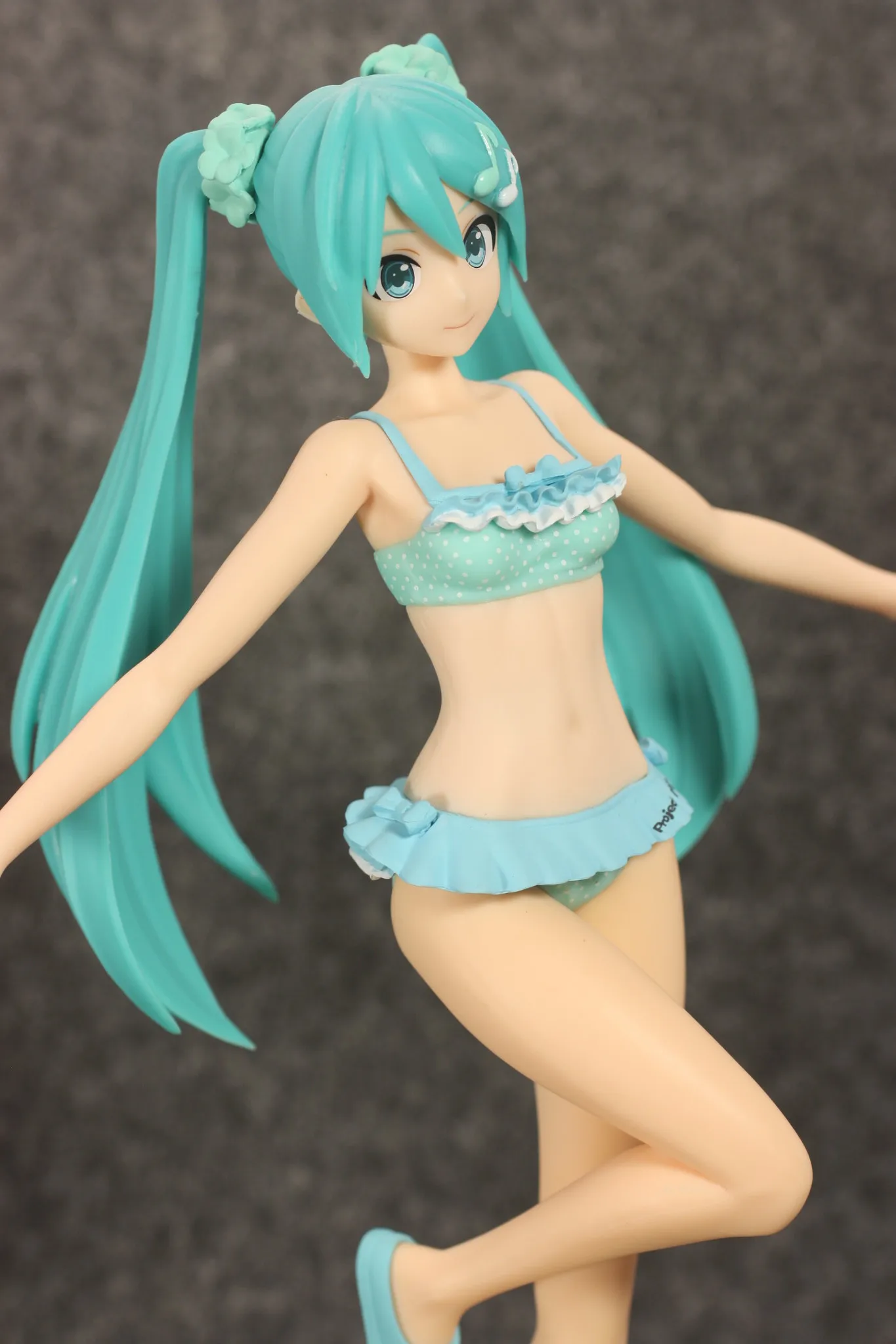 ฟิกเกอร์อะนิเมะ Hatsune Miku 23ซม. ชุดว่ายน้ำในอนาคตไล่ระดับสีโมเดลรีสอร์ทของเล่นของขวัญคอลเลกชัน aciton