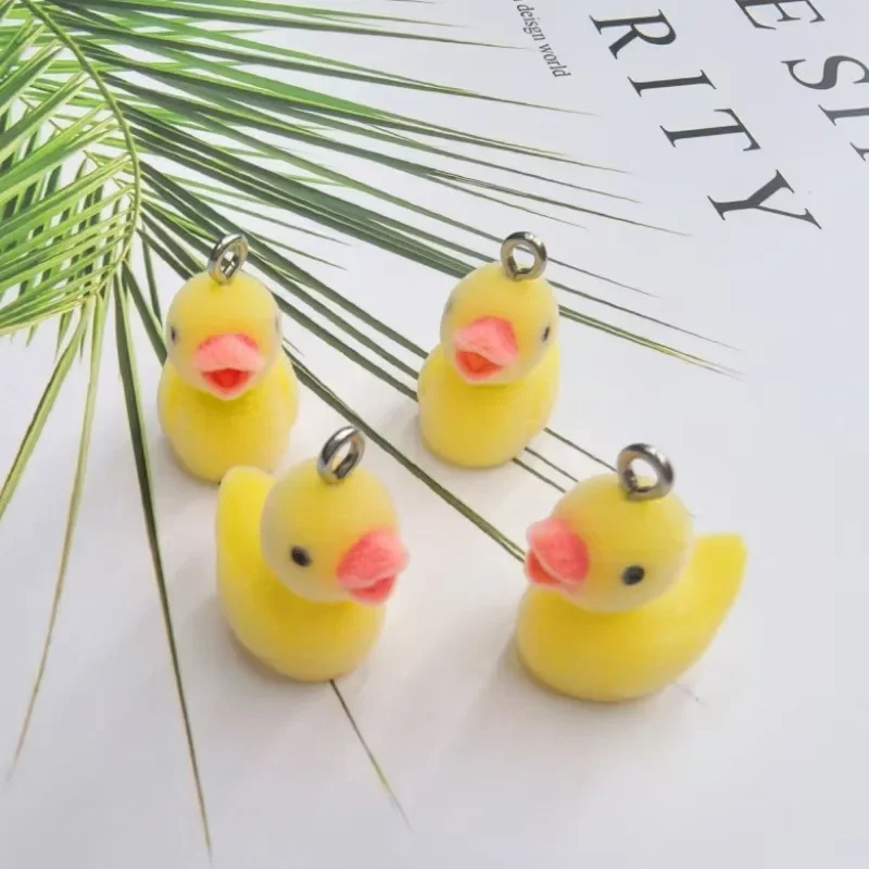 

20Pcs 3D Creative Cute Flocked Duck Charms Cartoon Animal Resin Pendant For Phone Bag Keychain Earring Necklace Diy Jewelry Make