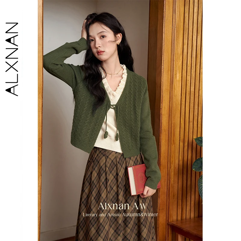 

ALXNAN Women Fake Two Piece Sweater Patchwork V-neck Lace-up Long Sleeve Tops 2024 Fall Winter Vintage Pullover Female L39837
