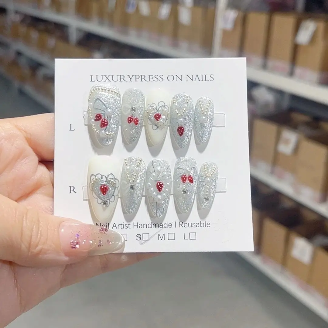 

Handmade Press On Nails with Removable and Reusable Design,High-quality Luxurious Style And Whitening Effect.No.C367