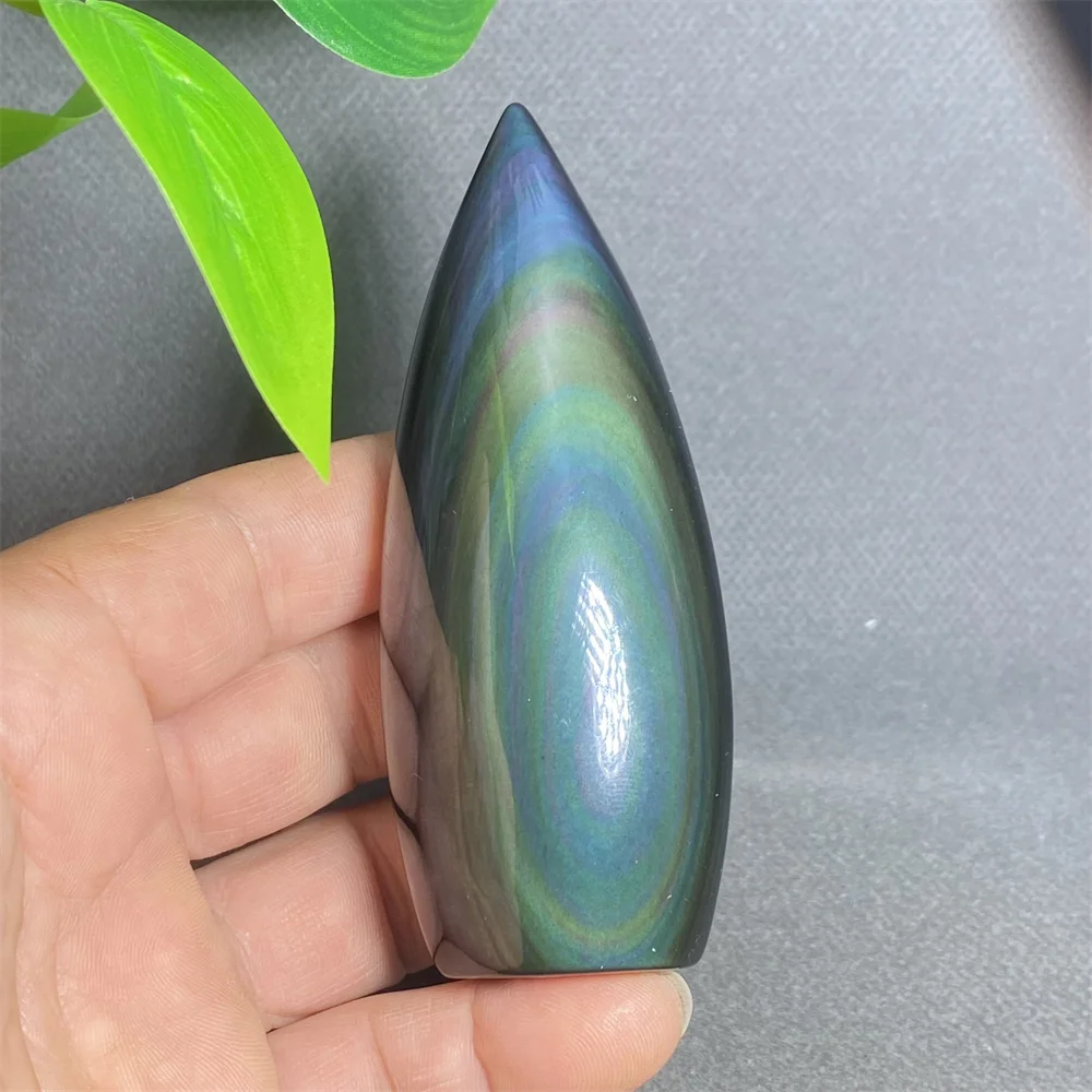 حلي كريستالية على شكل عين القط من حجر السج الطبيعي بألوان قوس قزح عالية الجودة وأحجار كريمة ملونة لتزيين المنزل (تحتاج إلى أن تكون في الضوء)