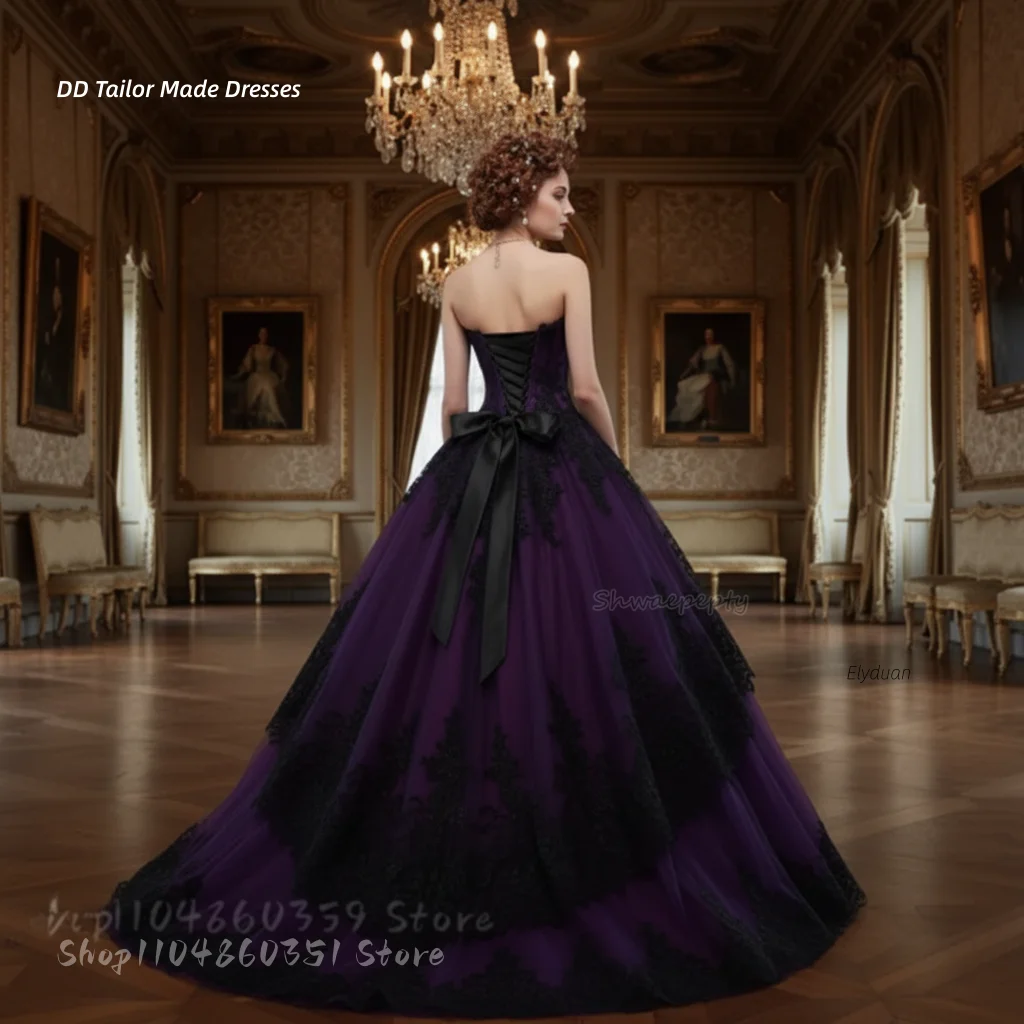 Purple And Black Gothic Wedding Dress Lace Appliques Tiered Ball Gown Sweetheart Lace-Up Corset Vintage Bridal Gown Customized