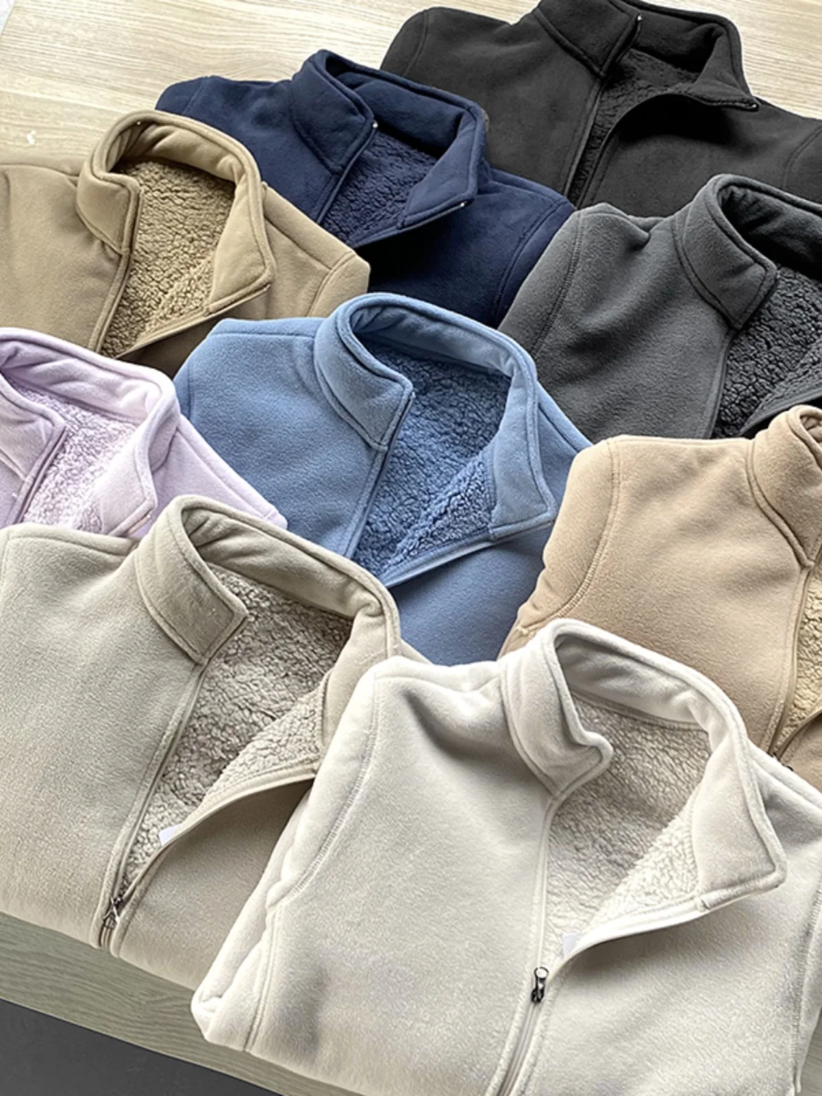 

Thiened Fce Lamb бархатное пальто-тует с воротником-стойкой для пар осень-зима молодежная модная длинная свековая верхняя одежда со стойкой