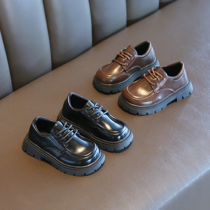 

Повседневная мягкая обувь для мальчиков на свадьбу, черные кожаные туфли, модные классические туфли на шнуровке с толстой подошвой, лоферы для девочек, школьная обувь для детей