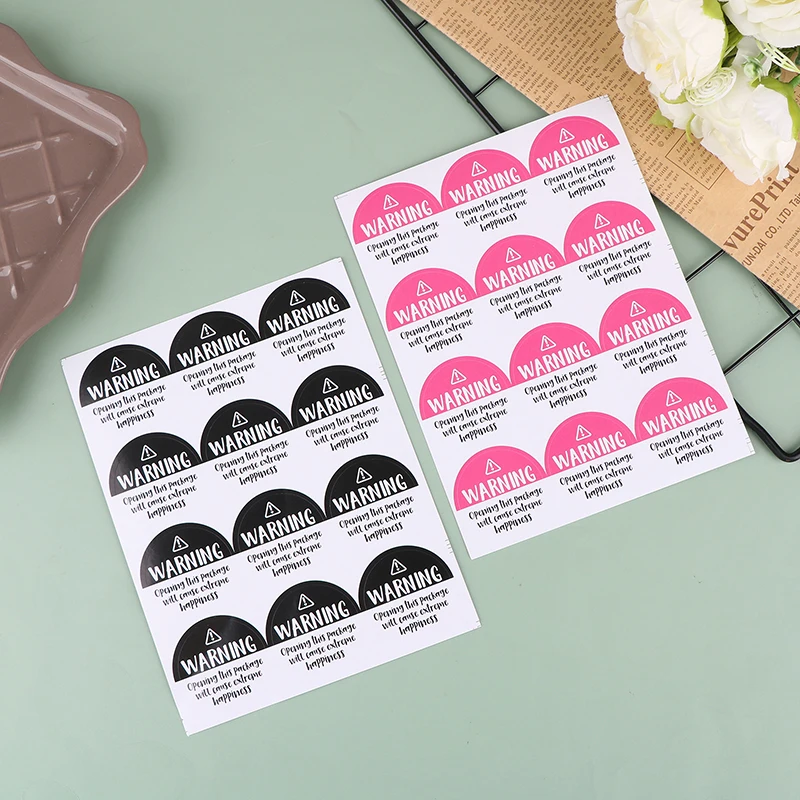 Etiquetas de advertencia de felicidad extrema, 120 piezas, negro y rosa, Adorable, 1,5 pulgadas, pegatinas de embalaje de agradecimiento, sello de sobre para envolver regalos
