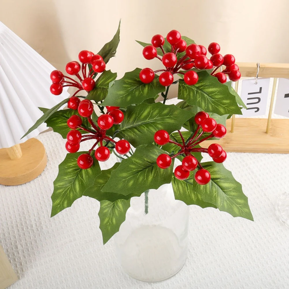 

Artificial Berries Flower Christmas Holly Leaf Red Fruit Bouquet Christmas Decoration Wedding Table Flower Ornament Fake Plants