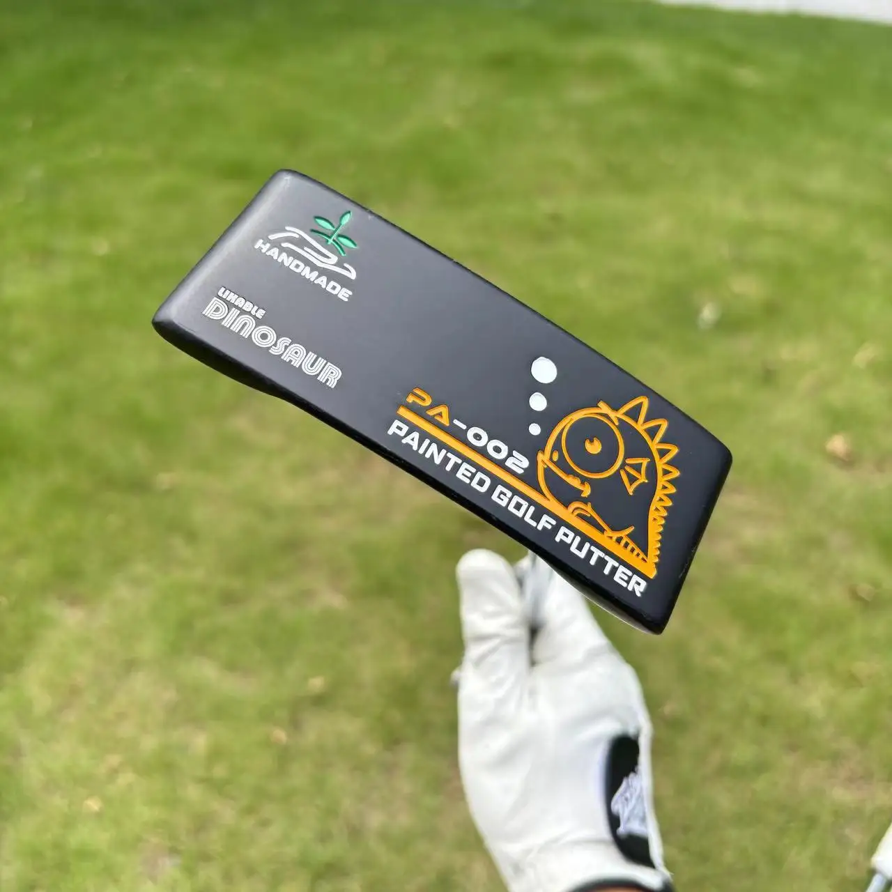 

PA 002 Premium Right-Handed Golf Putter - 34/35" Zinc Alloy Head, PU Leather Grip, S-Shaft Rigid Shaft