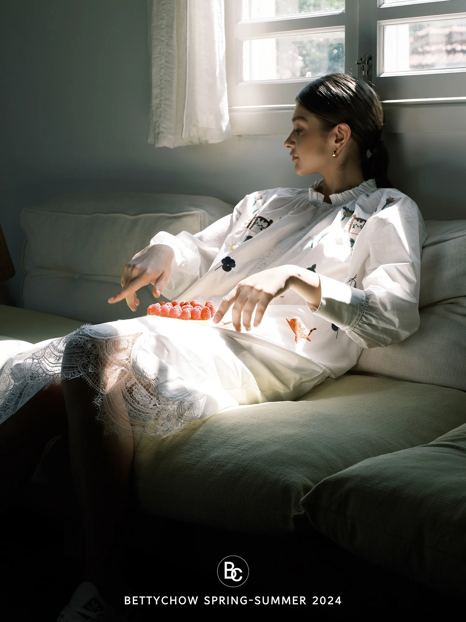 

Белая винтажная юбка Betchow с кружевной вышивкой, женская, для повседневной носки, из хлопка, с длинными рукавами, свободного кроя