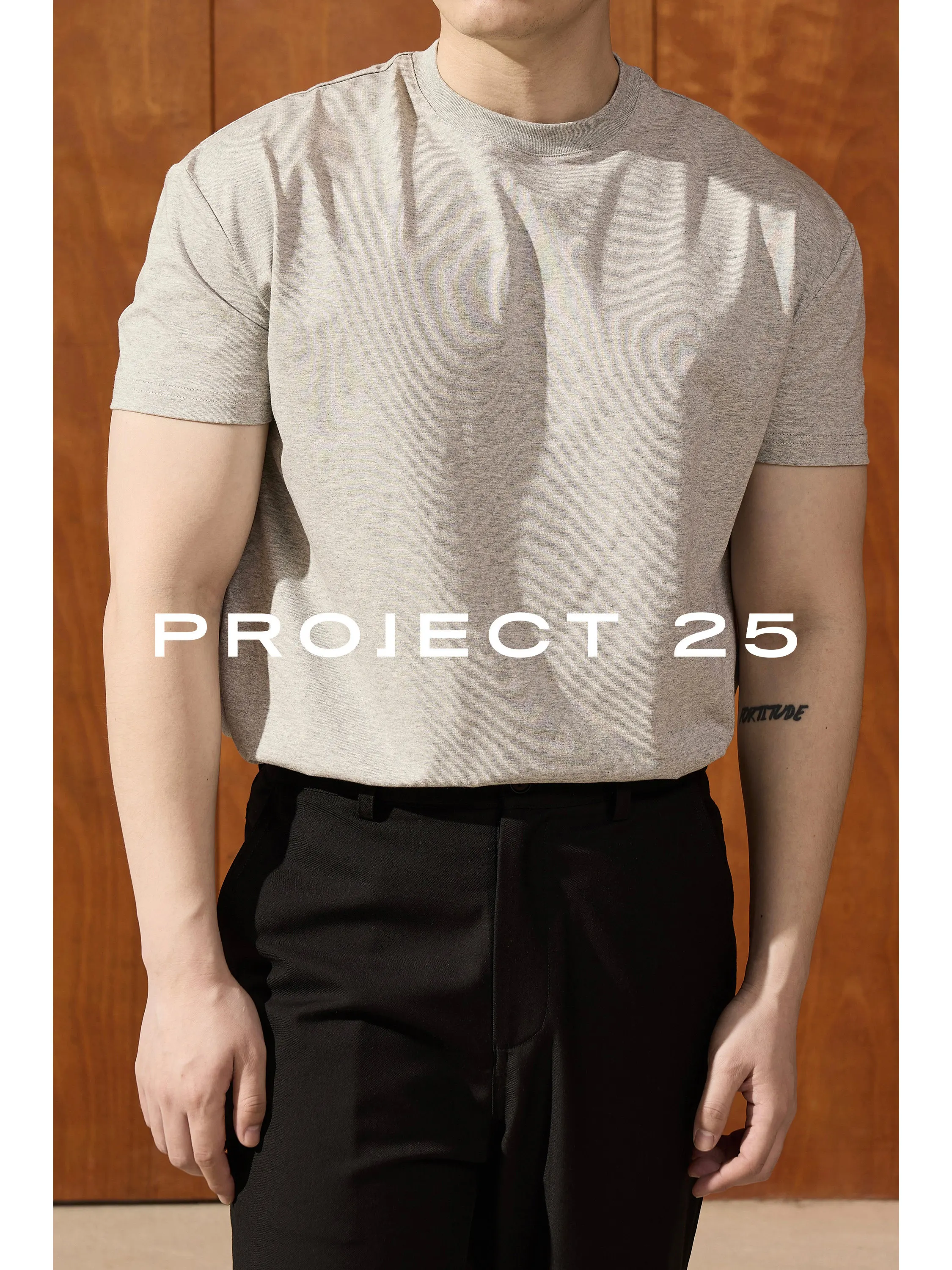 Men's Premium T-Shirt – Light Luxury Solid Color O-Neck Tee Korean Style Slim Fit Short Sleeve for Casual & Streetwear