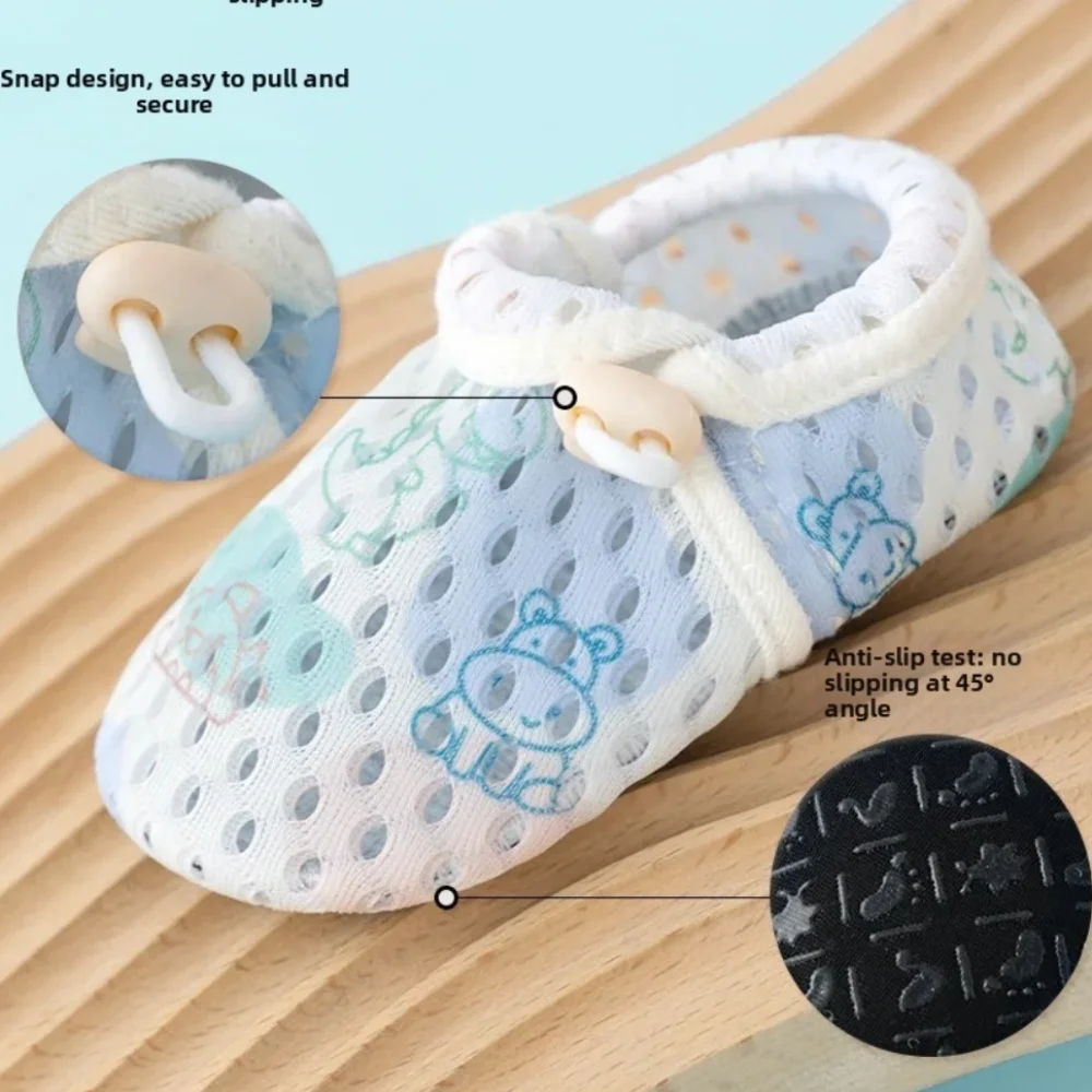 Quick Dry Baby Water Sport Sneakers Lightweight Stretch Fit Children Swimming Water Socks Non-Slip Sole Breathable Mesh