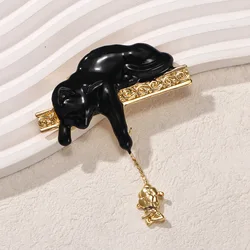 Women Men Fashion Retro Cat Pendant Enamel Badges Pin Classic Vintage Cute Kitten Brooch Corsages For Ladies's Party Banquet