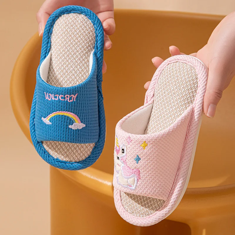 جميل الدب النعال للنساء صيف جديد الكتان الكرتون النعال لينة وحيد الشرائح المسطحة النساء لطيف منزل القطن النعال بالجملة #3