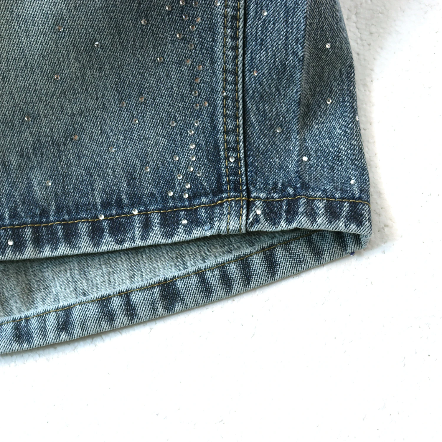 Streetwear Full Shinning Diamond Black Blue Jeans Shorts for Men and Women Vintage Baggy Rhinestone Baggy Denim Shorts Oversized view 5