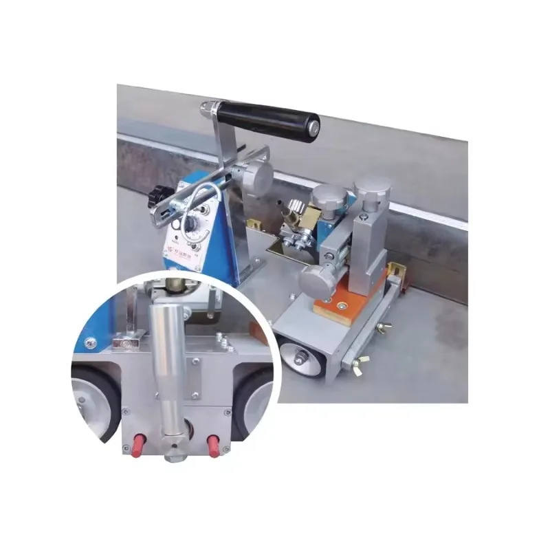 Portable Welding Equipment Tractor Light Weight and Economically Priced HK-8SS