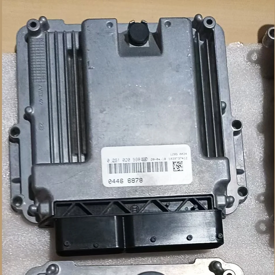 

High Quality ECU Engine Control Unit MD1CC878 0281020598 04466878