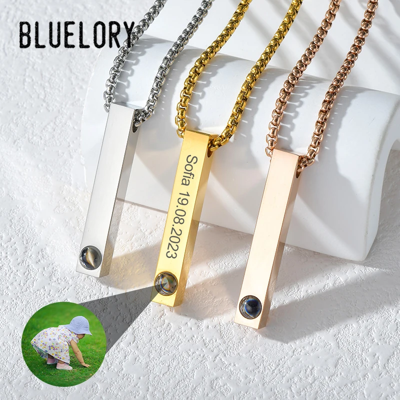 

Bluelory Custom Circle Photo Projection Necklaces For Women Men Customized Newborn Name Baby Photos Pendant For Parents Gift