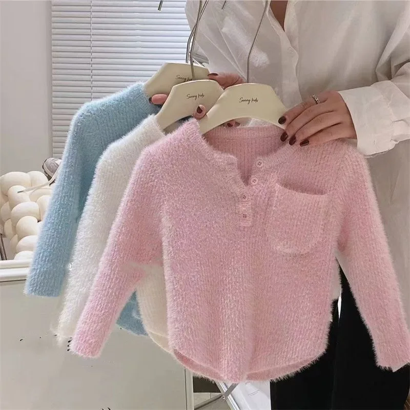 

2023 Autumn and Winter Girls Pullover Round Neck Button Knitted Solid Color Loose Fashion Casual Elegant Long Sleeve Sweater