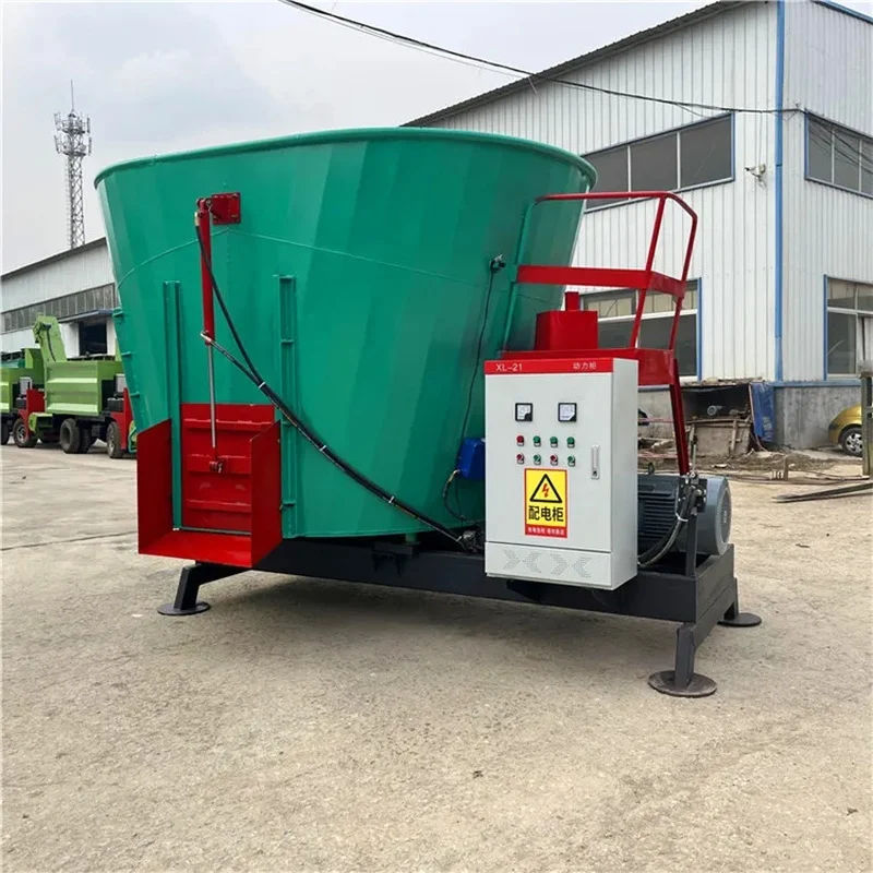 Vertical TMR Fodder Mixing Big Capacity Animal Feed Mixer Machine For Cow Cattle Camel Dairy Farm Equipment