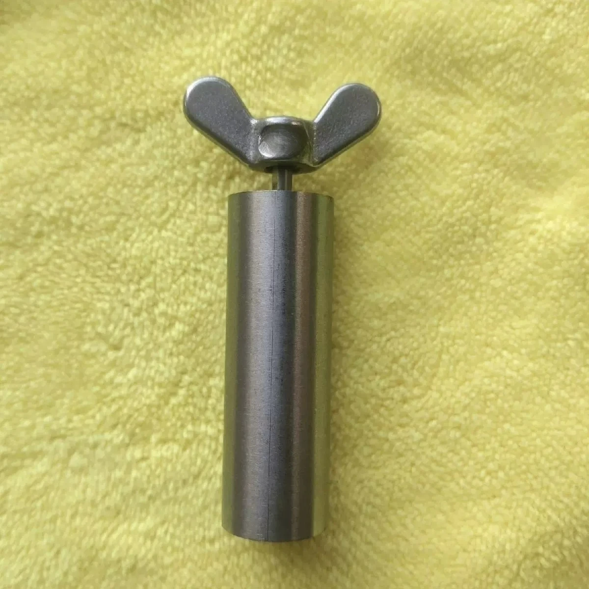 All Metal Hand Crank Self Generating LED Mini EDC Torch, Portable Strong Light for Outdoor Dorm Emergency